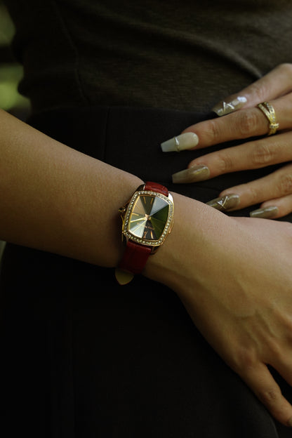 Diamond Dial Quartz Leather