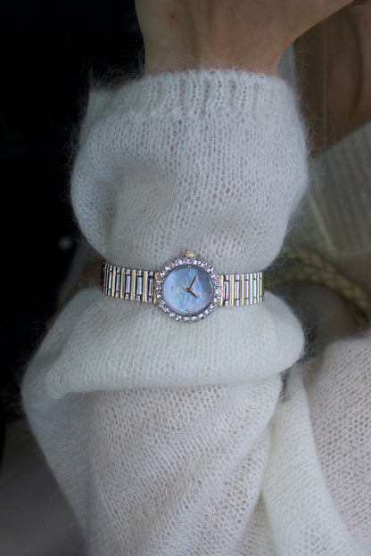 Iridescent mother of pearl